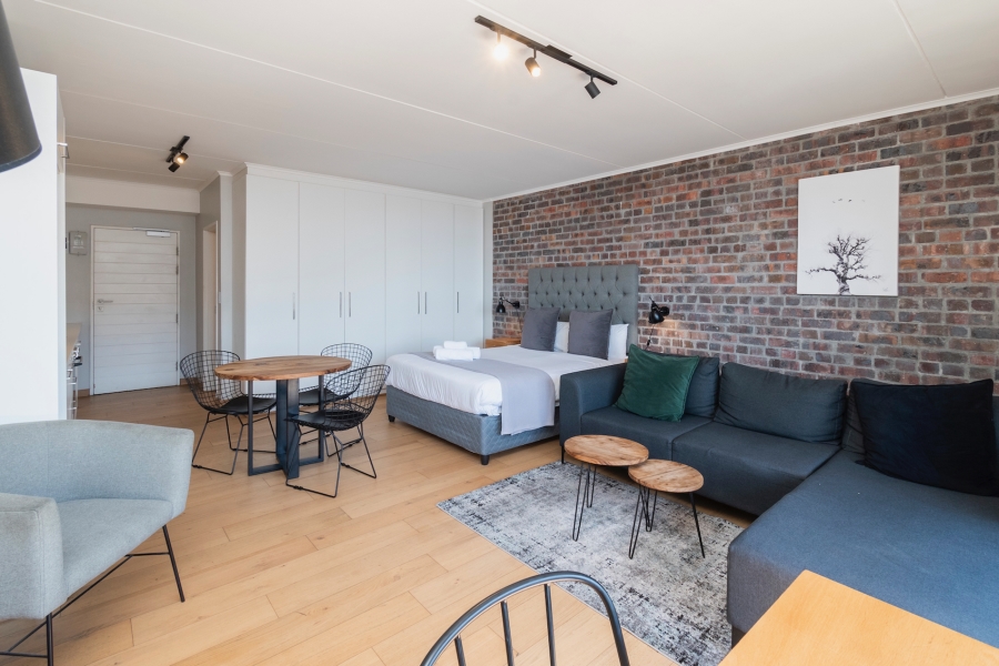 1 Bedroom Property for Sale in Woodstock Western Cape